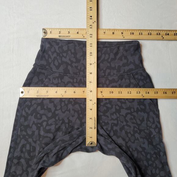Lululemon Women's Size 2 Align Jogger 28" Formation Camo Deep Coal Multi - Picture 2 of 7